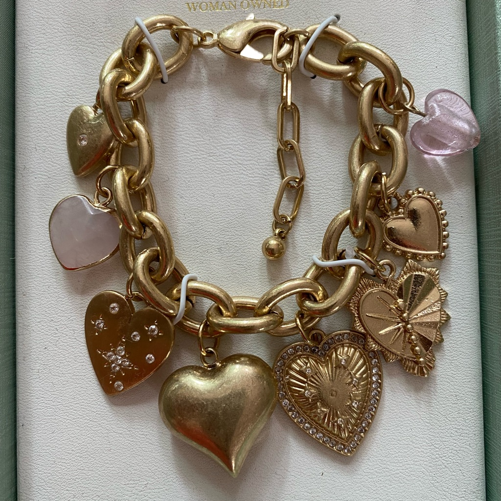 Nwt Atterri Gold Charm Heart Bracelet 30$